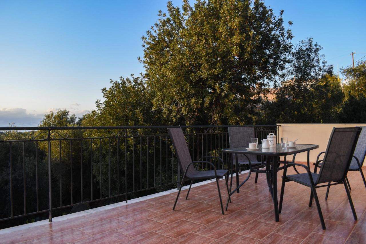 Amber Seaview Villa By The Olive Groves Kalamata Exterior foto